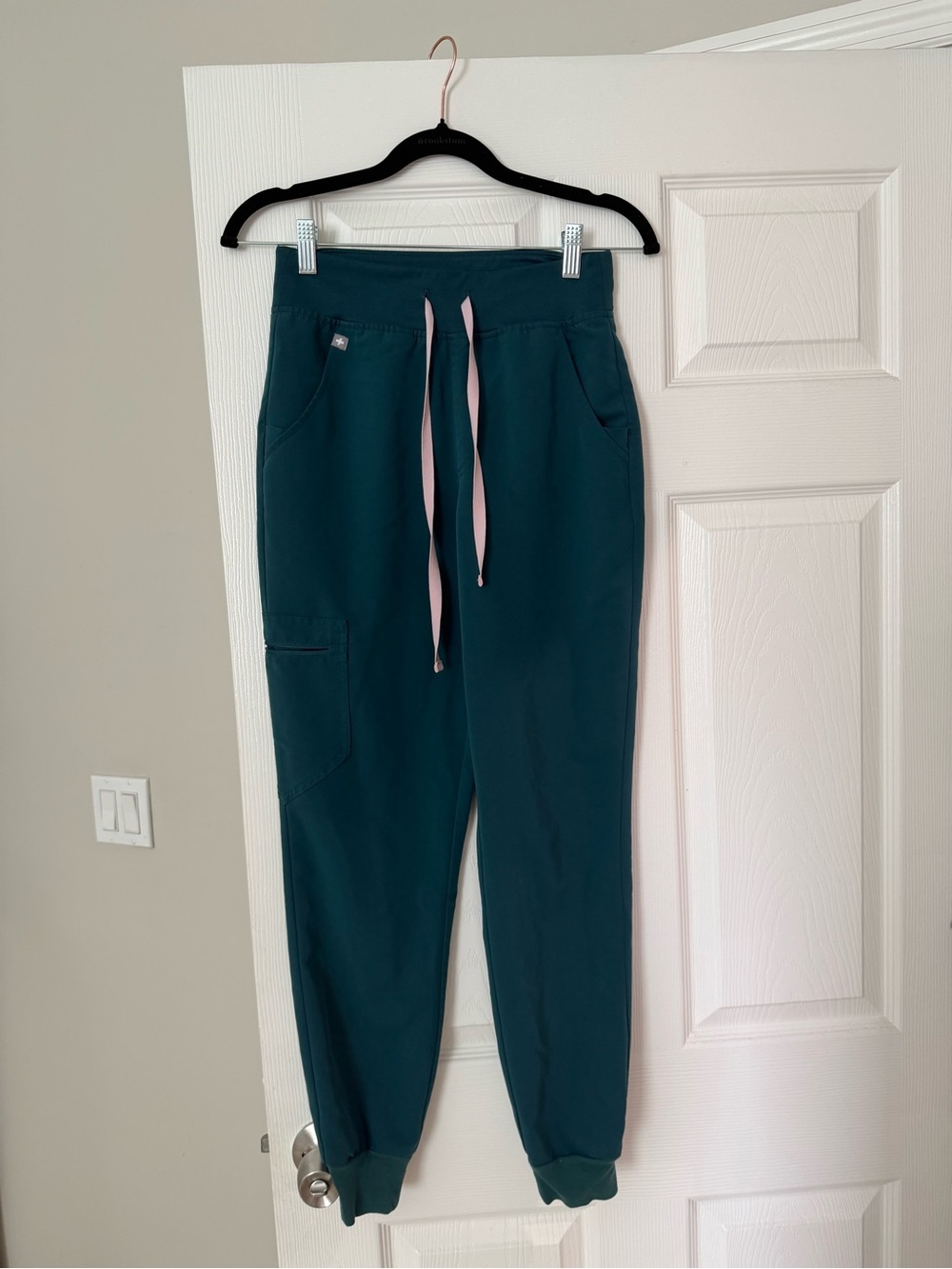 FIGS Zamora High Rise Jogger Scrub Pant